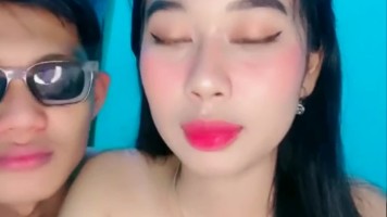 Cherry Ngentot Mendesah Keras Sekali 19 Menit