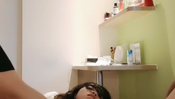 Amel Clumsy Prank Tukang Pijat diSepongin