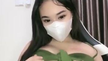 Kak Ratu Toket Basah Menggoda Mango