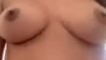 POV Goyangan Mahasiswi Ayam Kampus Sedap Doi Lagi BU