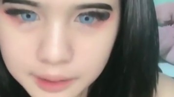 Kakak Selma Mantan LC Jadi Host Nyepong Pacar Dream Live